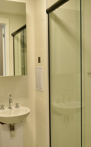 Studio à venda com 27m², 1 quarto e sem vaga Studio à venda com 27m², 1 quarto e sem vagaStudio Banheiro
