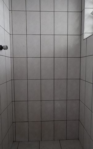 Casa de condomínio à venda com 82m², 1 quarto e 1 vagaBanheiro 2