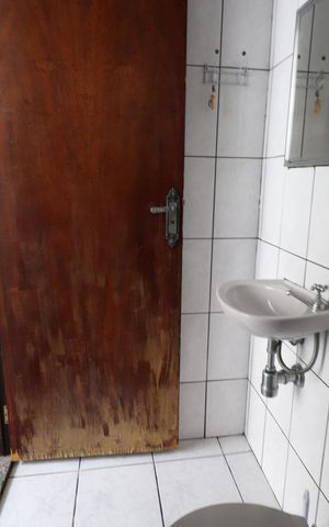 Casa de condomínio à venda com 82m², 1 quarto e 1 vagaBanheiro 2