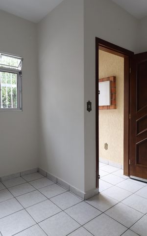 Casa de condomínio à venda com 82m², 1 quarto e 1 vagaSala