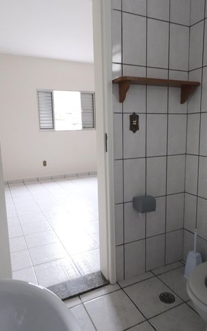 Casa de condomínio à venda com 82m², 1 quarto e 1 vagaBanheiro