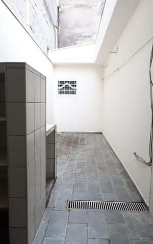 Casa de condomínio à venda com 82m², 1 quarto e 1 vagaÁrea serviço