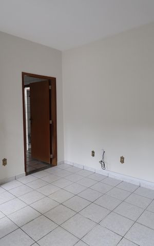 Casa de condomínio à venda com 82m², 1 quarto e 1 vagaSala