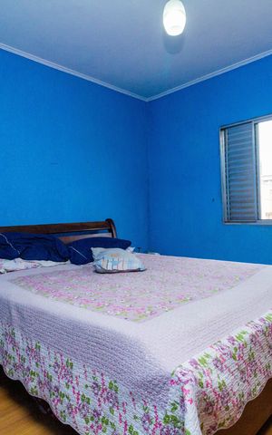 Casa à venda com 380m², 4 quartos e 4 vagas Casa à venda com 380m², 4 quartos e 4 vagasQuarto 1
