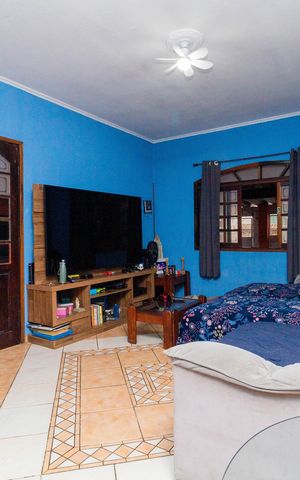 Casa à venda com 380m², 4 quartos e 4 vagas Casa à venda com 380m², 4 quartos e 4 vagasSala