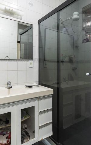 Apartamento à venda com 95m², 3 quartos e sem vagaBanheiro