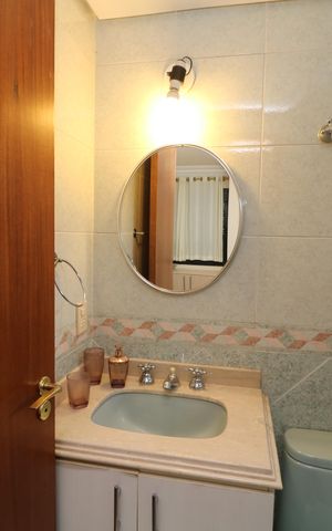 Apartamento à venda com 154m², 3 quartos e 2 vagasBanheiro da Suíte 3
