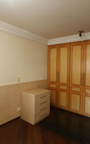Apartamento à venda com 154m², 3 quartos e 2 vagasSuíte 1