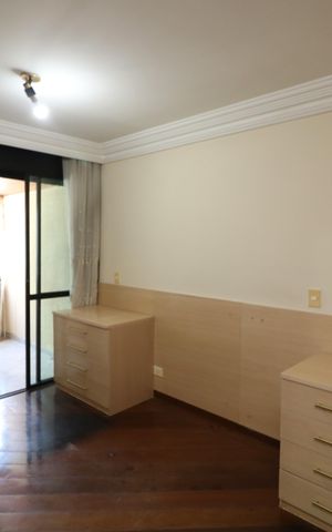 Apartamento à venda com 154m², 3 quartos e 2 vagasSuíte 1