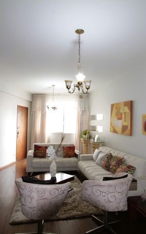 Apartamento à venda com 115m², 3 quartos e 1 vagaSala