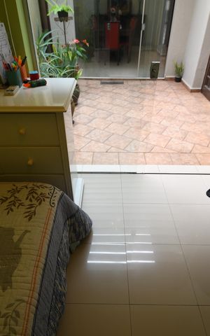 Casa à venda com 282m², 4 quartos e 2 vagasQuarto 1