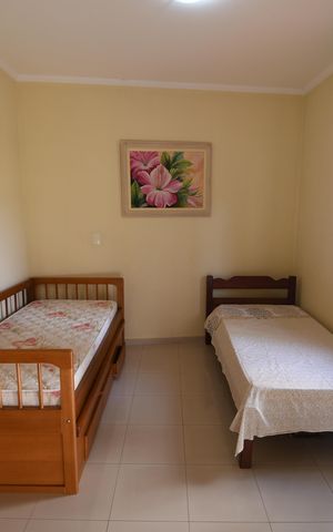 Casa à venda com 282m², 4 quartos e 2 vagasQuarto 2