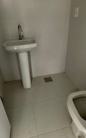 Apartamento à venda com 91m², 2 quartos e 1 vaga Apartamento à venda com 91m², 2 quartos e 1 vagaBanheiro social