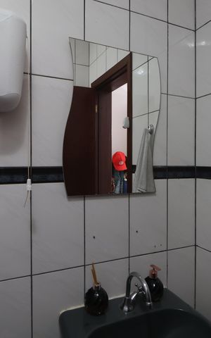 Casa à venda com 170m², 3 quartos e 3 vagasBanheiro suíte 2