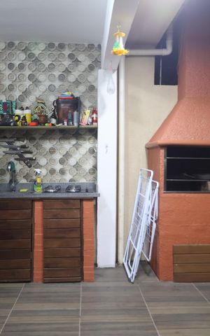Casa à venda com 170m², 3 quartos e 3 vagasChurrasqueira