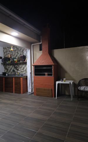 Casa à venda com 170m², 3 quartos e 3 vagasChurrasqueira