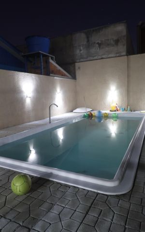 Casa à venda com 170m², 3 quartos e 3 vagasPiscina