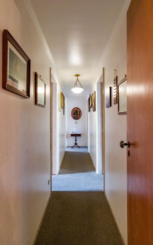 Apartamento para alugar com 269m², 4 quartos e 3 vagas Apartamento para alugar com 269m², 4 quartos e 3 vagasCorredor