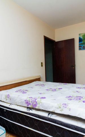 Casa à venda com 280m², 8 quartos e 5 vagas Casa à venda com 280m², 8 quartos e 5 vagasCASA 1: QUARTO 1