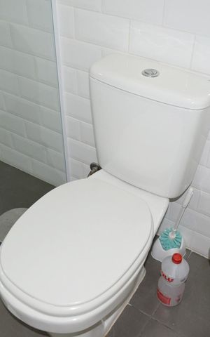 Casa para alugar com 210m², 2 quartos e 1 vagaBanheiro social