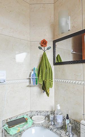 Apartamento à venda com 104m², 3 quartos e 1 vaga Apartamento à venda com 104m², 3 quartos e 1 vagaBanheiro da Suíte