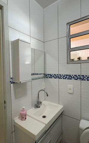 Casa à venda com 259m², 6 quartos e 2 vagasCasa 2- Banheiro Suíte