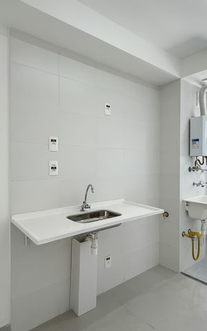 Apartamento para alugar com 37m², 2 quartos e sem vaga Apartamento para alugar com 37m², 2 quartos e sem vagaCozinha e Área de Serviço