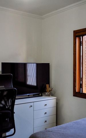 Casa de condomínio à venda com 230m², 3 quartos e 2 vagas Casa de condomínio à venda com 230m², 3 quartos e 2 vagasQuarto 3