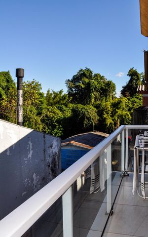 Casa de condomínio à venda com 230m², 3 quartos e 2 vagas Casa de condomínio à venda com 230m², 3 quartos e 2 vagasSacada do Quarto 2