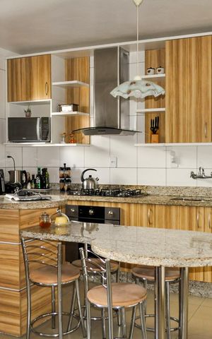 Casa de condomínio à venda com 230m², 3 quartos e 2 vagas Casa de condomínio à venda com 230m², 3 quartos e 2 vagasCozinha