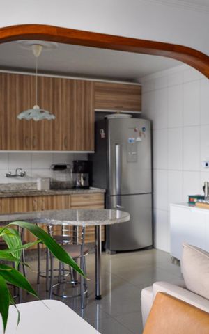 Casa de condomínio à venda com 230m², 3 quartos e 2 vagas Casa de condomínio à venda com 230m², 3 quartos e 2 vagasSala