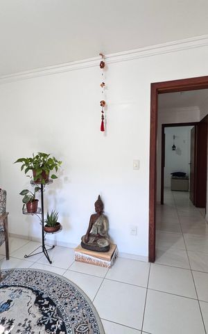 Casa à venda com 159m², 3 quartos e 2 vagas Casa à venda com 159m², 3 quartos e 2 vagasEscritório