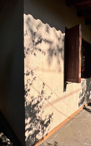 Casa à venda com 159m², 3 quartos e 2 vagas Casa à venda com 159m², 3 quartos e 2 vagasÁrea Externa