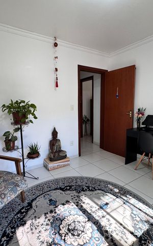 Casa à venda com 159m², 3 quartos e 2 vagas Casa à venda com 159m², 3 quartos e 2 vagasEscritório