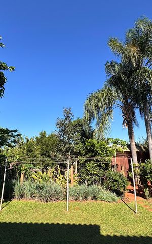 Casa à venda com 159m², 3 quartos e 2 vagas Casa à venda com 159m², 3 quartos e 2 vagasÁrea Externa