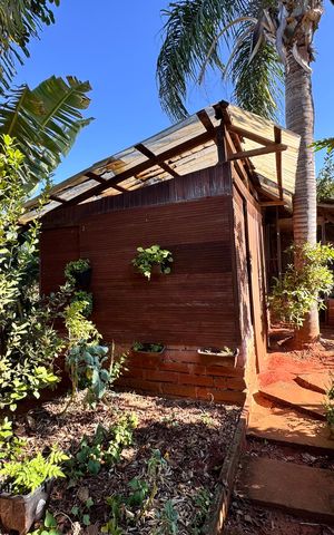 Casa à venda com 159m², 3 quartos e 2 vagas Casa à venda com 159m², 3 quartos e 2 vagasÁrea Externa