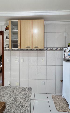 Casa à venda com 159m², 3 quartos e 2 vagas Casa à venda com 159m², 3 quartos e 2 vagasCozinha