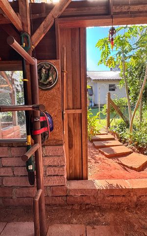 Casa à venda com 159m², 3 quartos e 2 vagas Casa à venda com 159m², 3 quartos e 2 vagasÁrea Externa