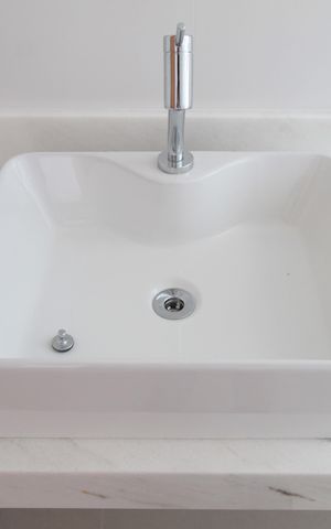 Apartamento à venda com 78m², 3 quartos e 2 vagasBanheiro Social