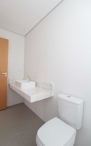 Apartamento à venda com 78m², 3 quartos e 2 vagasBanheiro Social