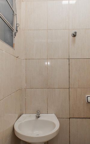 Casa para alugar com 330m², 4 quartos e 4 vagas Casa para alugar com 330m², 4 quartos e 4 vagasBanheiro de serviço