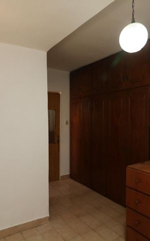 Casa à venda com 225m², 3 quartos e 6 vagasSuíte