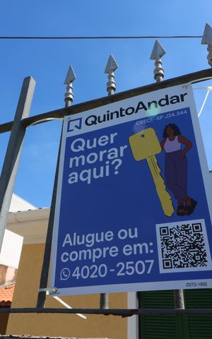 Casa à venda com 225m², 3 quartos e 6 vagasFachada