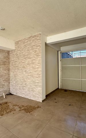 Casa à venda com 152m², 3 quartos e 2 vagas Casa à venda com 152m², 3 quartos e 2 vagasÁrea comum