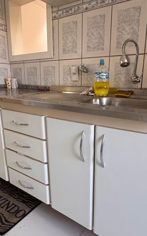 Apartamento para alugar com 96m², 3 quartos e 1 vaga Apartamento para alugar com 96m², 3 quartos e 1 vagaCozinha - Armários