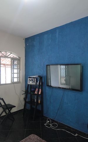 Casa à venda com 95m², 3 quartos e 4 vagasSala