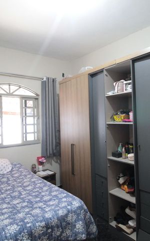 Casa à venda com 95m², 3 quartos e 4 vagasSuite
