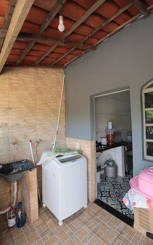 Casa à venda com 95m², 3 quartos e 4 vagasÁrea de Serviço
