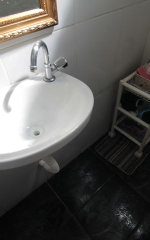 Casa à venda com 95m², 3 quartos e 4 vagasBanheiro Social
