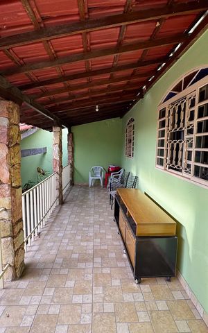 Casa à venda com 280m², 3 quartos e 6 vagas Casa à venda com 280m², 3 quartos e 6 vagasVaranda da Sala